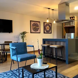 La Primera En La Candelaria Apartamento